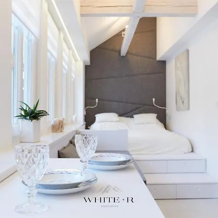 White R