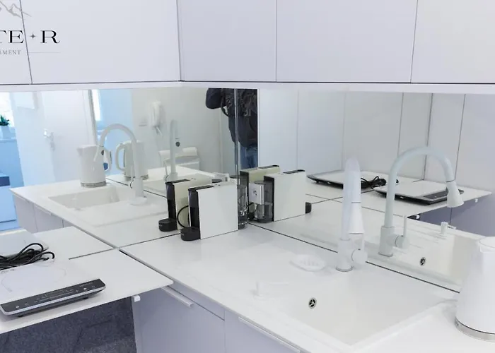 White R Апартаменты Карпач