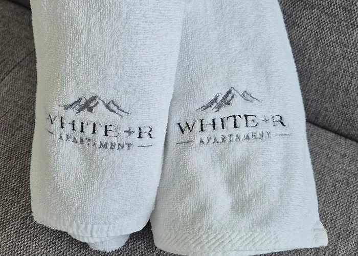 White R Апартаменты Карпач